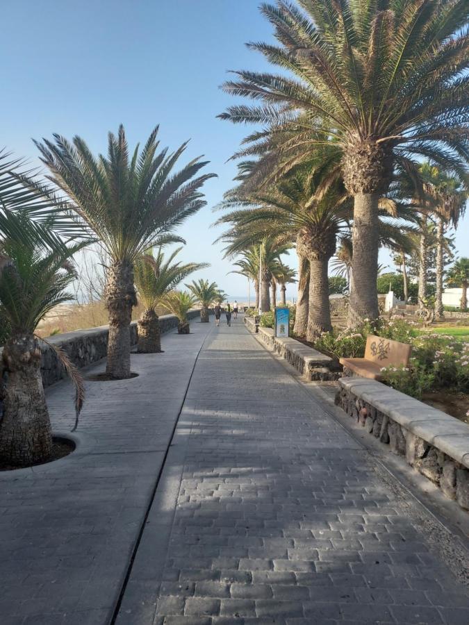 Playa Del Ingles Vitamine D Garantie San Bartolomé Exterior photo